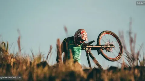 石宇奇印尼大师赛成功挺进16强，世界第一实力显威